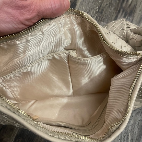 The Brigitte Satchel by Melie Bianco NWOT - Picture 8 of 8